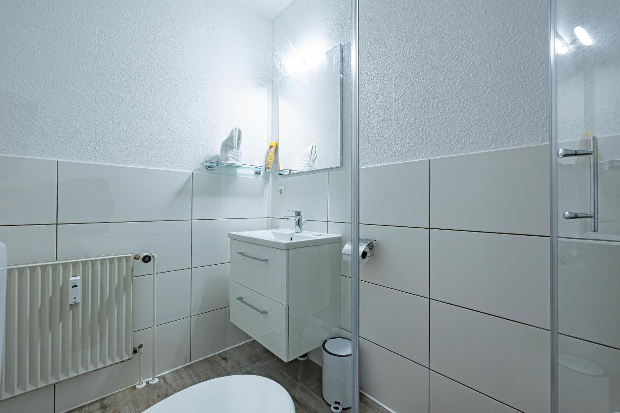 Fewo1846 - Strandresidenz Wassersleben Nele - Studioapartment Mit Balkon Und Meerblick Harreslev Eksteriør billede